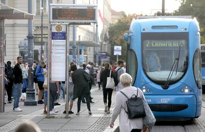 Od danas besplatan prijevoz ZET-om za sve stanovnike Zagreba starije od 65 godina...