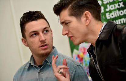 Arctic Monkeys zbog Kanyea otkazali nastup: Nismo ljuti...