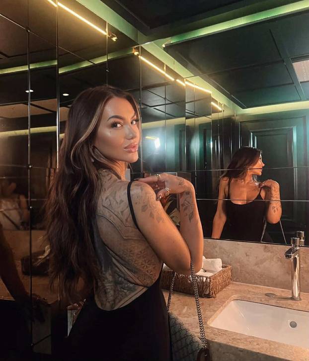 FOTO Ona je tattoo umjetnica i bivša gimnastičarka čije je tijelo pravo remek-djelo