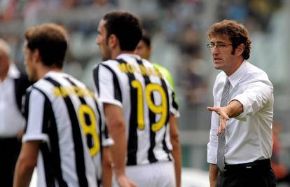 Oprostili mu sve: Ferrara ostaje na klupi Juventusa