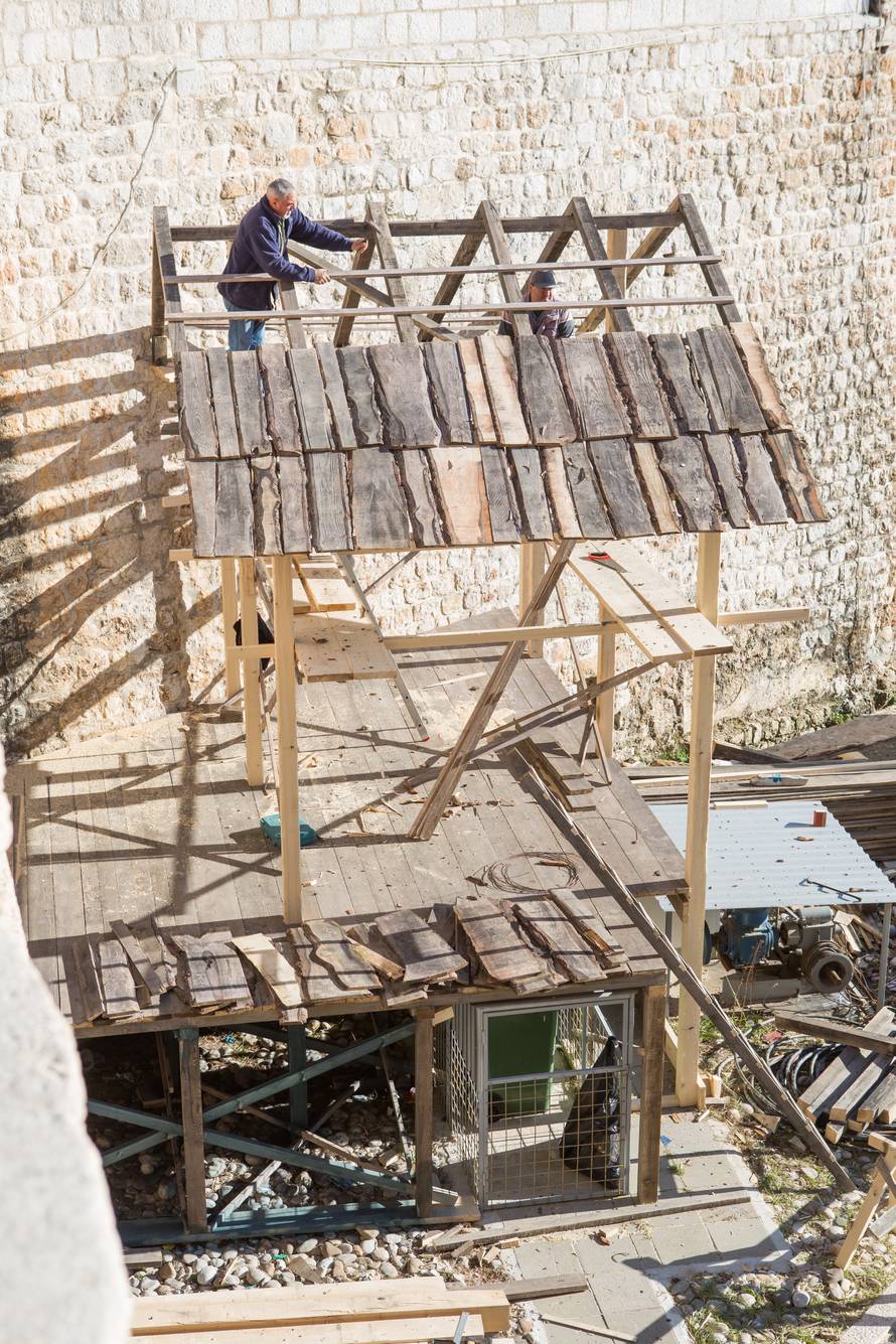 Počelo je: Dubrovnik se polako sprema za doček Robina Hooda