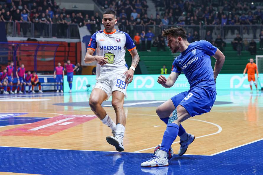 Susret Futsal Dinama i Torcide u drugoj utakmici finala Hrvatskog malonogometnog kupa