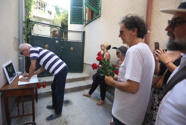 Šibenčani se opraštaju obitelji Dedić