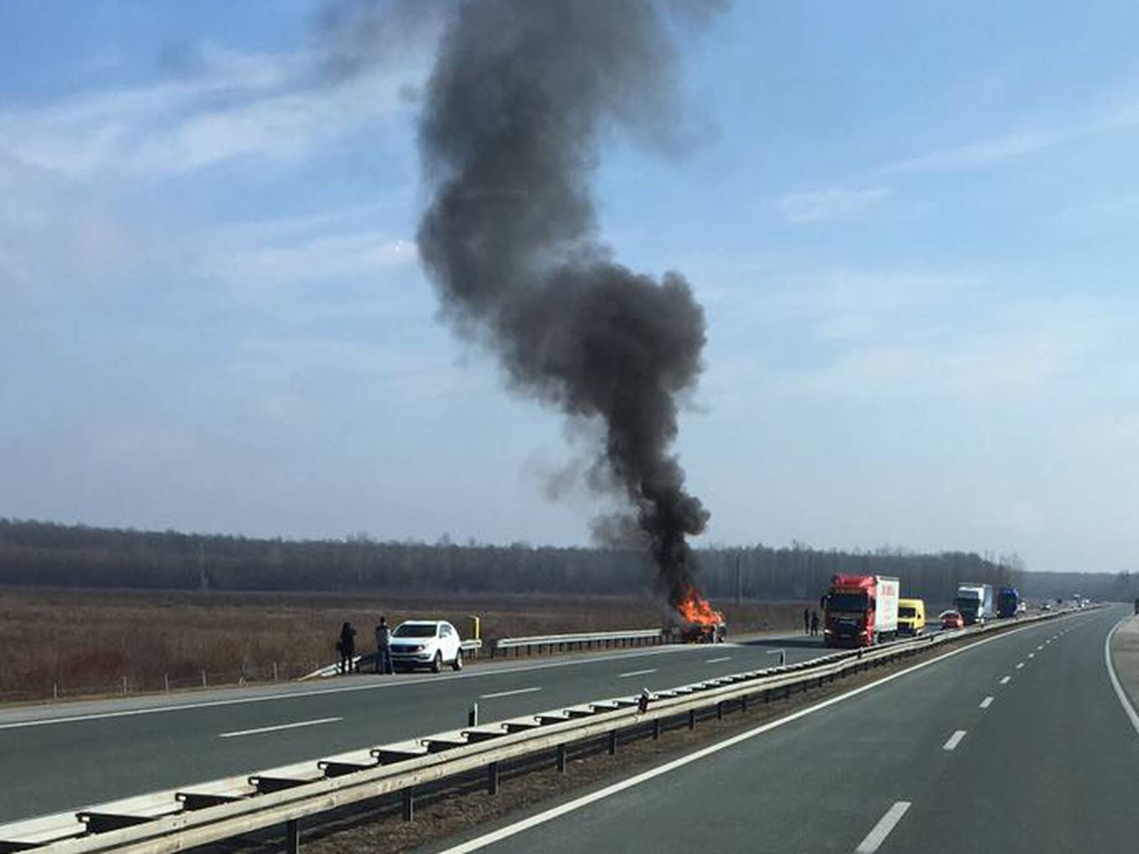 Buktinja na A3 kod Novske: Citroen je u potpunosti izgorio