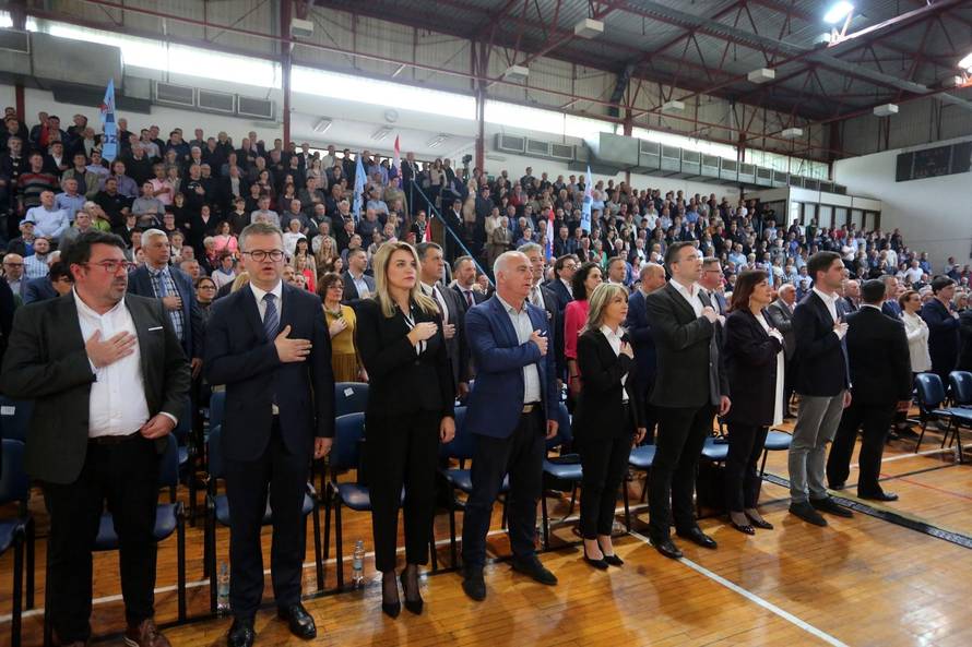 'Merkel se dobro osjećala, bila je jako sretna skupom u Ciboni'