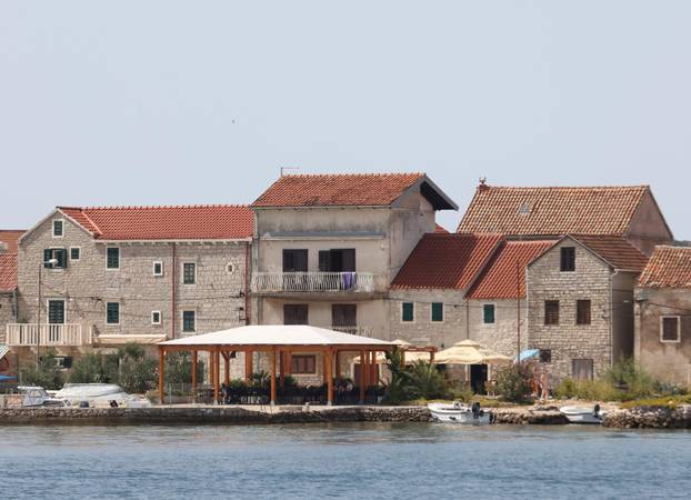 FOTO Ovo je najniži naseljeni otok u Hrvatskoj: Znate li po čemu je još poseban?