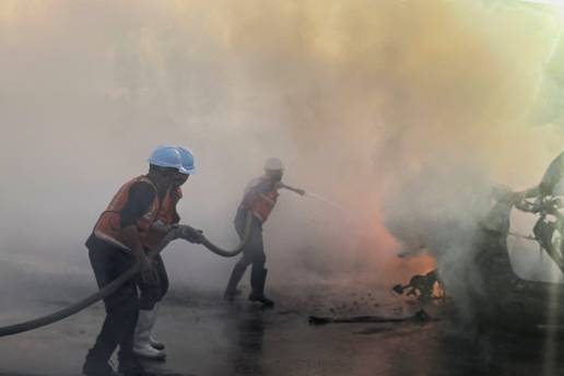Izrael najavio napad na grani&ccaron;ni prijelaz, Netanyahu: Napali smo petrokemijska postrojenja!