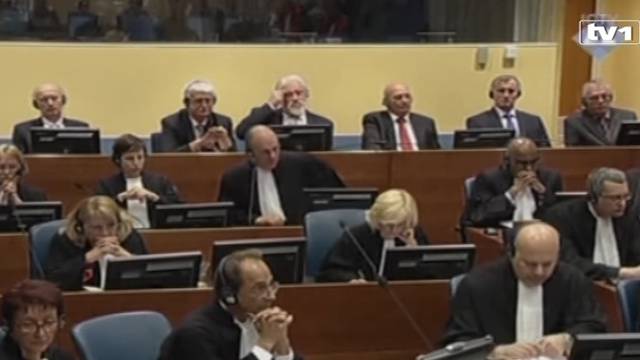 Delegacija EU u BiH: Treba poštovati presudu šestorici