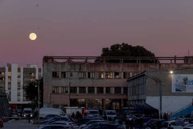 Zadar: Puni mjesec nad Zadrom