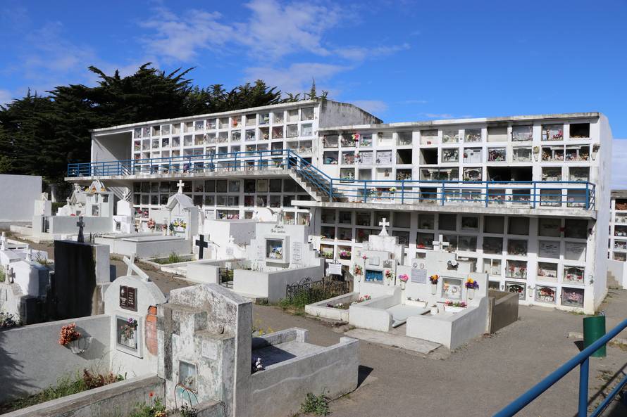 Vjetar nemilice dere, psi šeću i centrom, a napojnicu traže svi