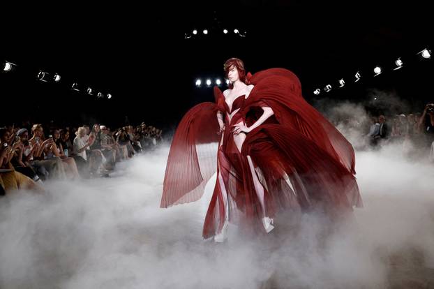 Iris van Herpen Haute Couture Fall/Winter 2026-2027 collection show