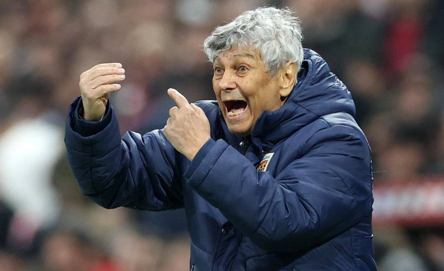 FIFA World Cup - UEFA Qualifiers - Semi Final - Turkey v Romania