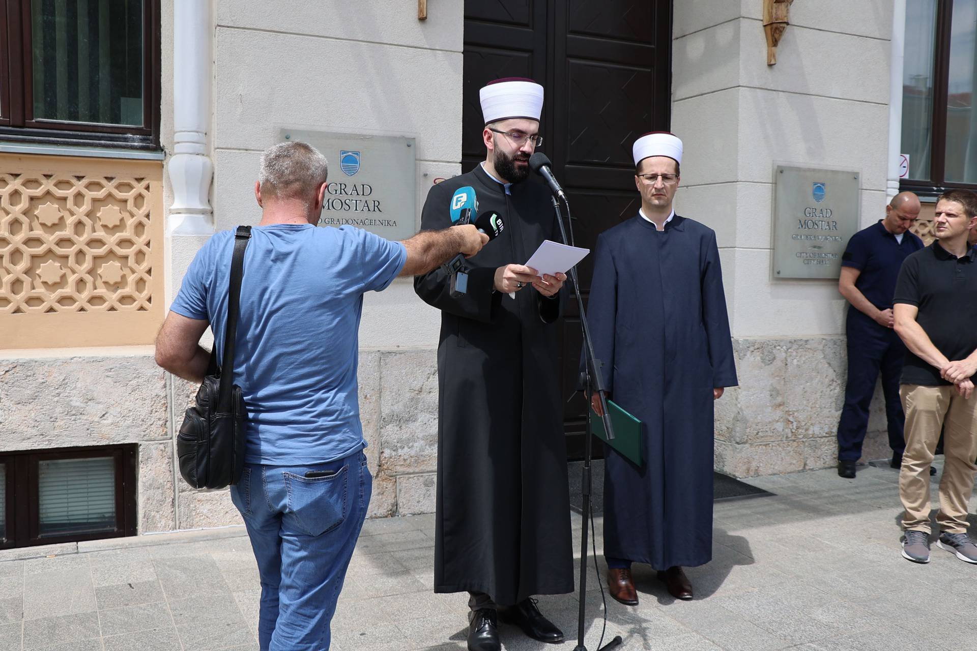 Mirni protest građana Mostara zbog nastavka građevinskih radova na lokalitetu Lakišića harema