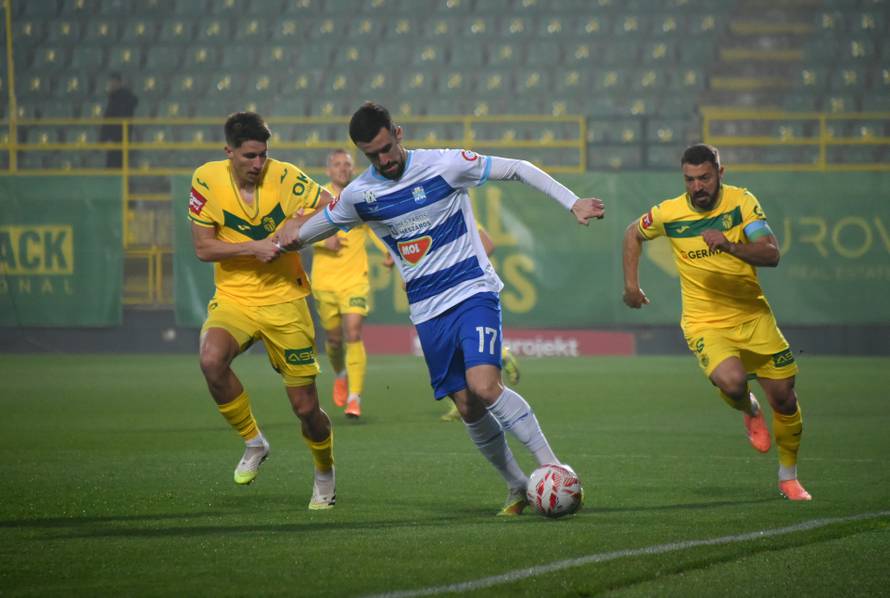 Pula: Susret Osijeka i Istre u 25. koliu SuperSport HNL-a