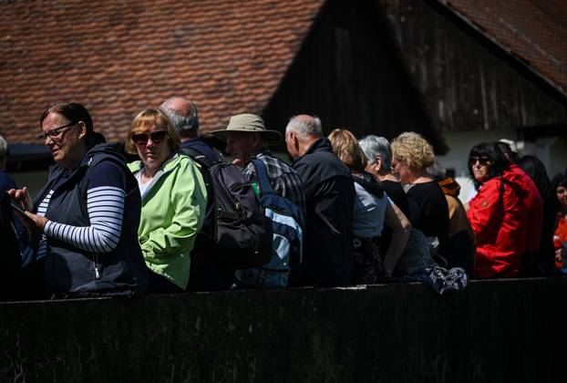 Manifestacija “Dan mladosti - radosti” u Kumrovcu