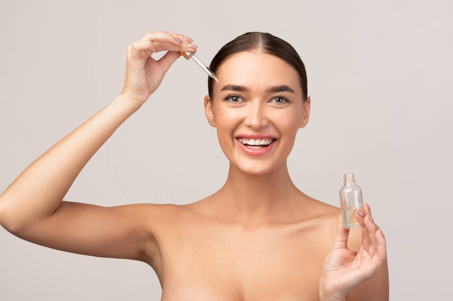 Ulja za lice: Zašto ih trebamo, koji su benefiti  i koje izabrati?