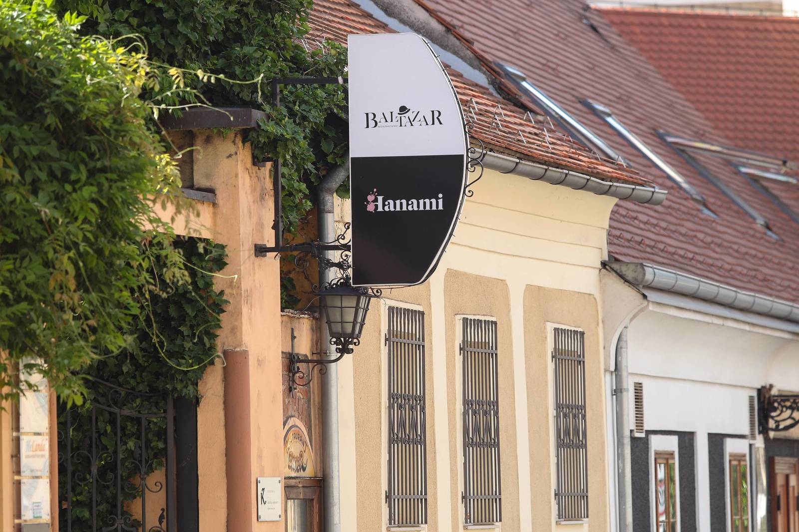 U Zagrebu izgorio krov i dio popularnog restorana Baltazar