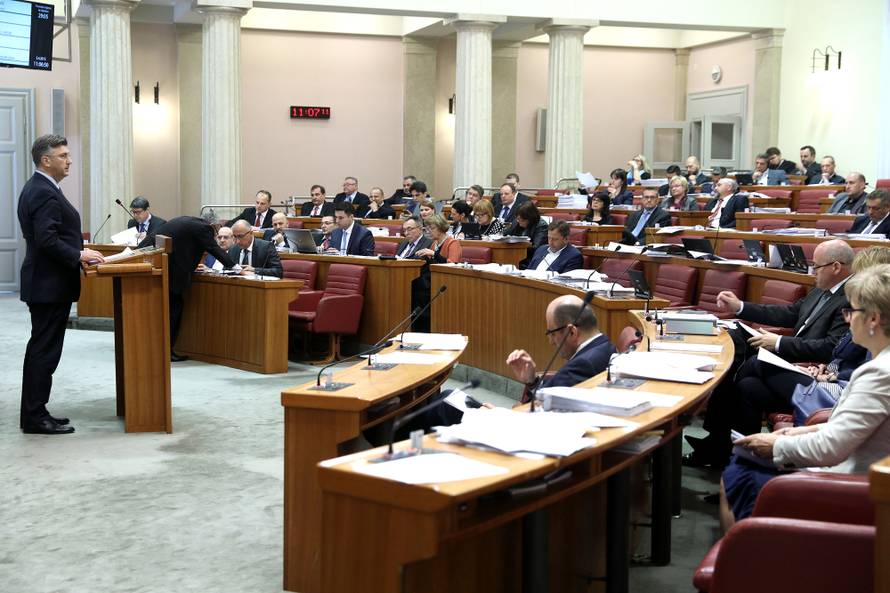 Plenki traži rukice: S Hreljom i 5 HNS-ovaca ima 79 mandata