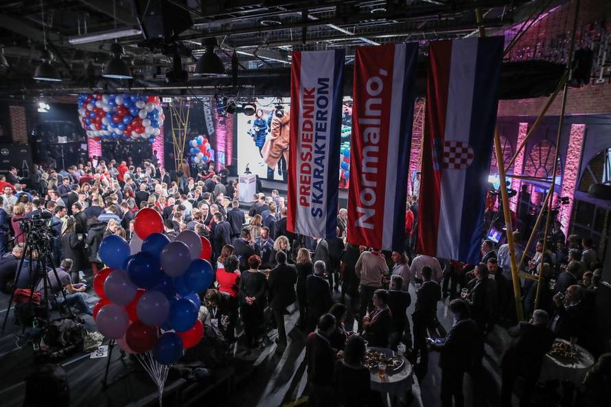 Zagreb: Izborni stožer Zorana Milanovića u Tvornici kulture