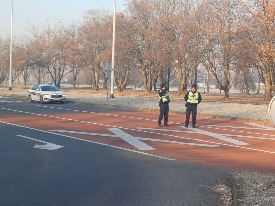 Policija o nesreći u Novom Zagrebu: Vozač nije stao na zebri, dijete ima teške ozljede