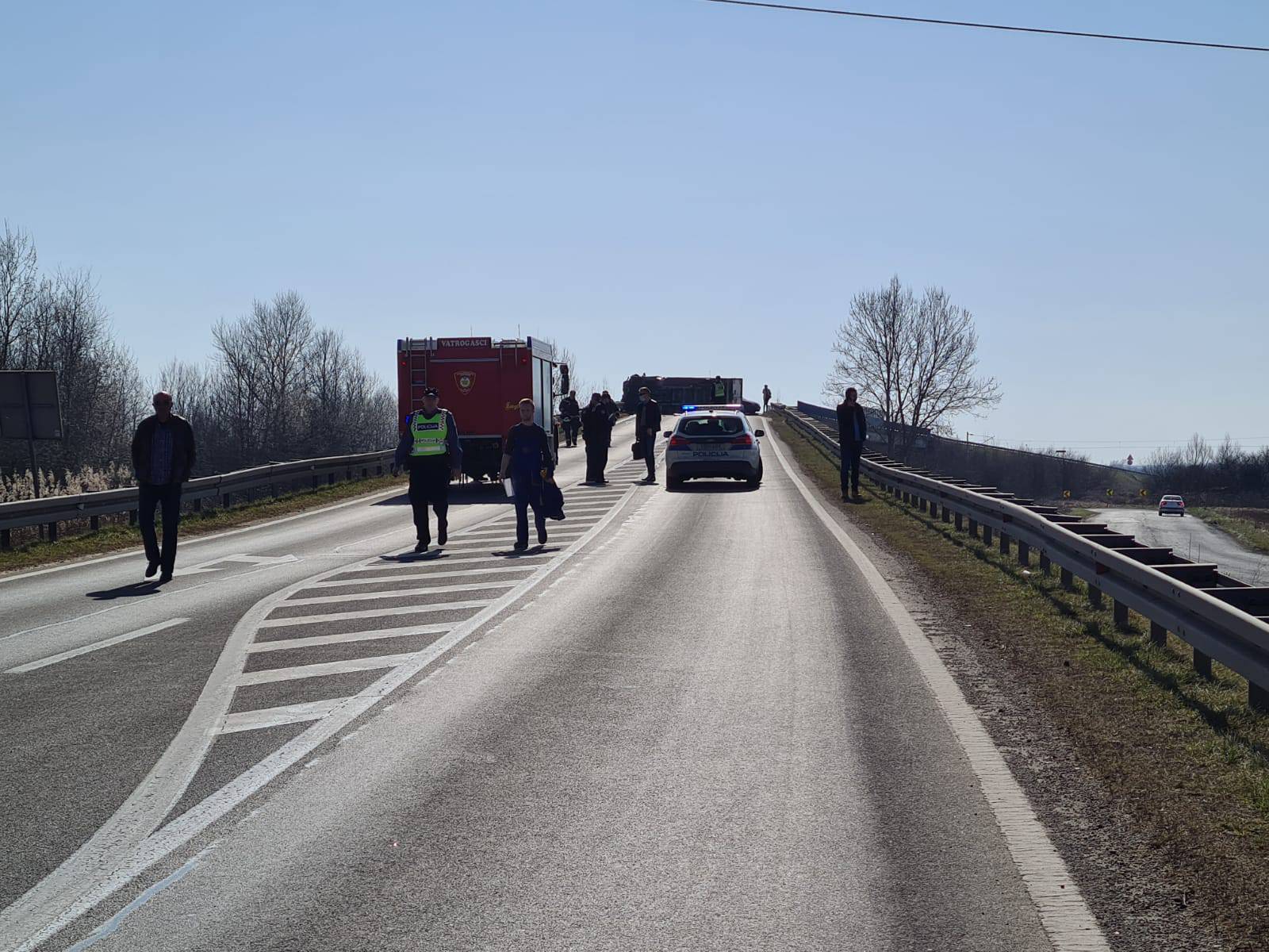 Sudar kamiona i auta blizu Velike Gorice, jedan mrtav