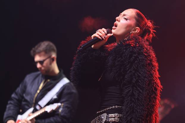 Miach i Grše održali koncert u sklopu 200. Samoborskog fašnika