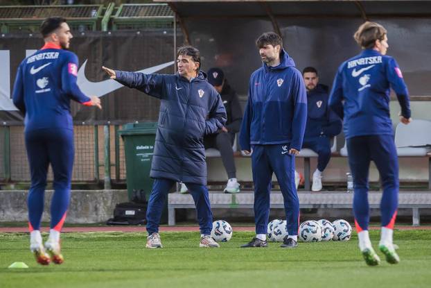 Trening hrvatske nogometne reprezentacije na splitskom Poljudu