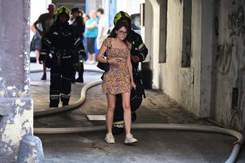Zagreb: Po&zcaron;ar u Mesni&ccaron;koj ulici