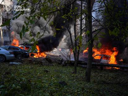 FOTO UŽASA Rusi napali Odesu, ubili najmanje 10 civila i ranili preko 40. Među njima i dijete