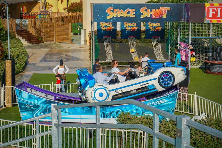 Iz jurskog svijeta u svemir!