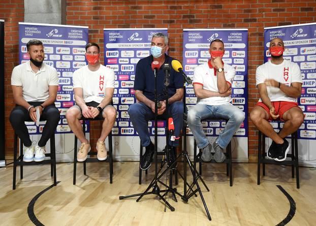 Konferencija hrvatske košarkaške reprezentacije uoči Olimpijskog kvalifikacijskog turnira u Splitu