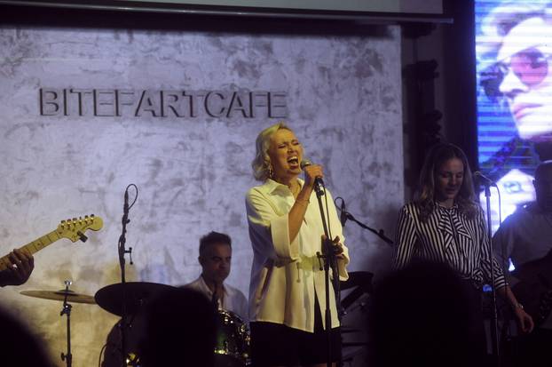 Beograd: Vanna je održala koncert u BitefArtCafe klubu