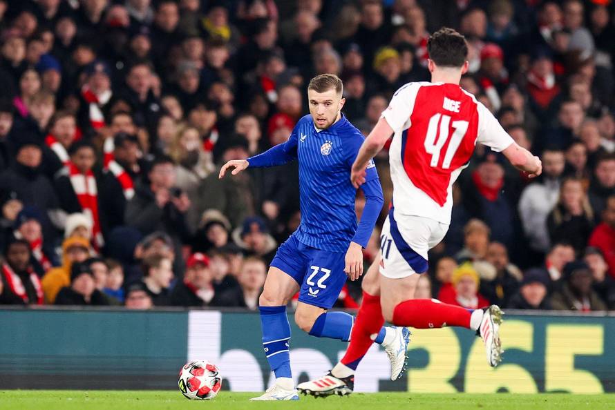 London: Susret Arsenala i Dinama u Ligi prvaka