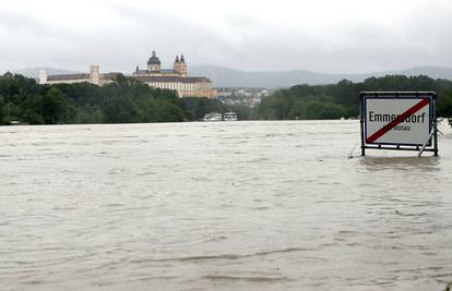 Poplave i dalje prijete Europi, poginulo najmanje devet ljudi