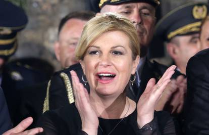 Afektiranje i glumatanje. Kako je Kolinda objavila kandidaturu