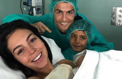 Ronaldo je po četvrti put tata: Rodila mu se kći Alana Martina