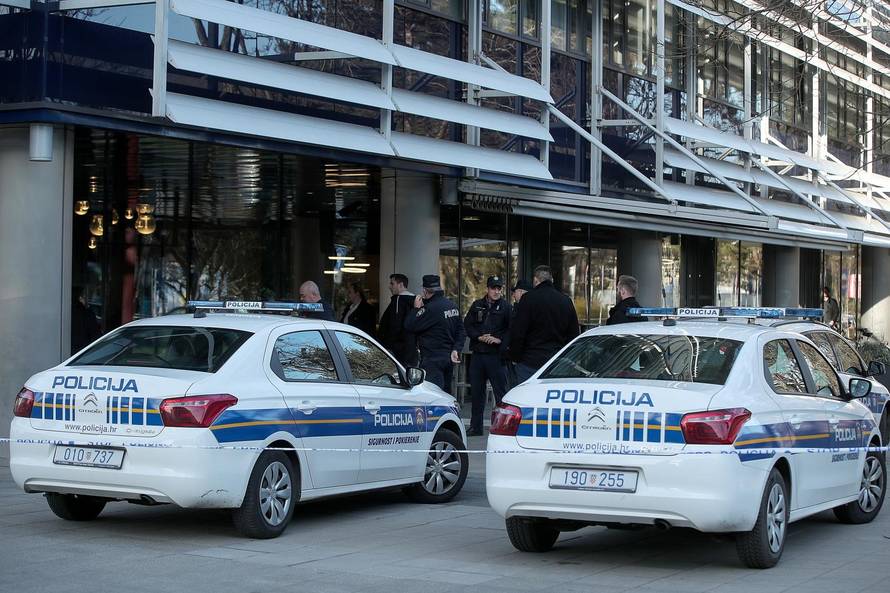 Evakuirali zgradu u Zagrebu, dojava o bombi bila je lažna