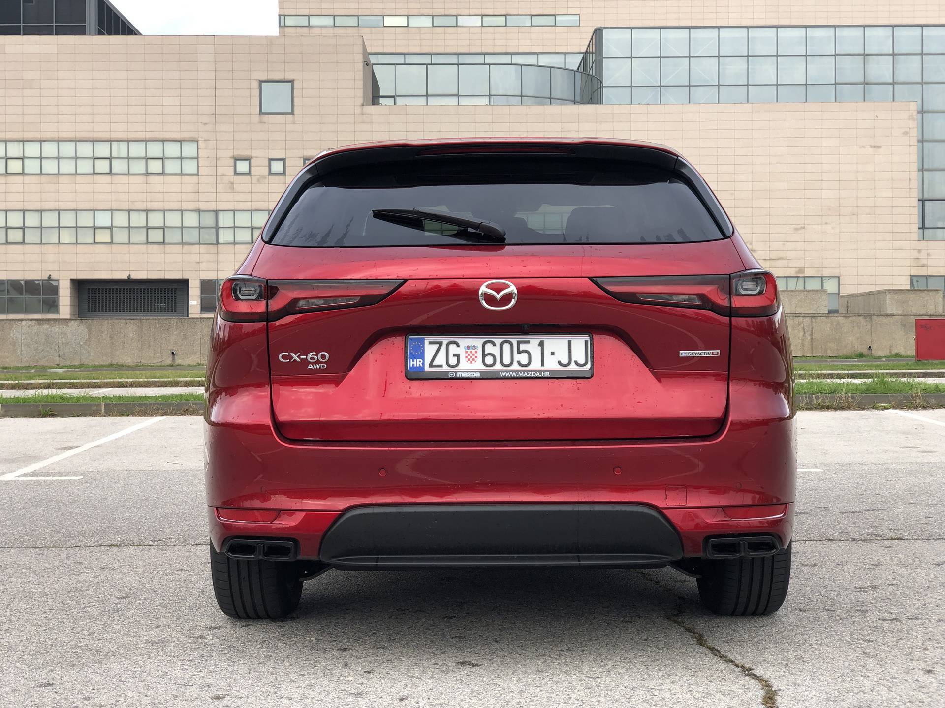 Testirali smo Mazdu CX-60: Tko kaže da dizel nema budućnost!