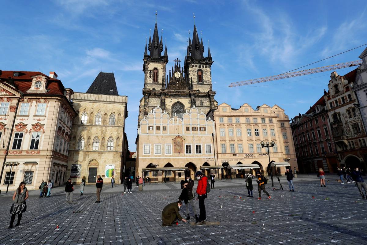 Češka je produljila izvanredno stanje u zemlji za još dva tjedna