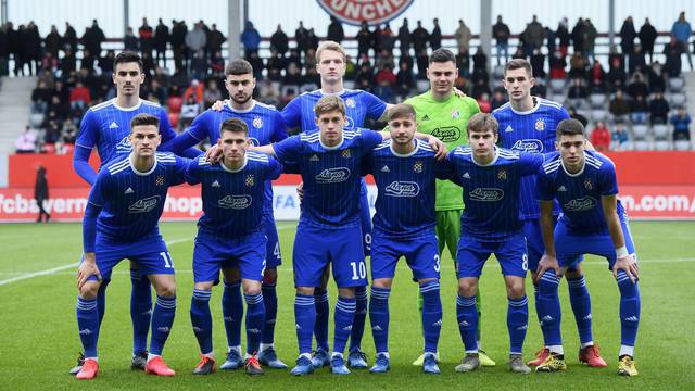 Dinamovi juniori izborili su u Munchenu drugo uzastopno četvrtfinale Lige prvaka