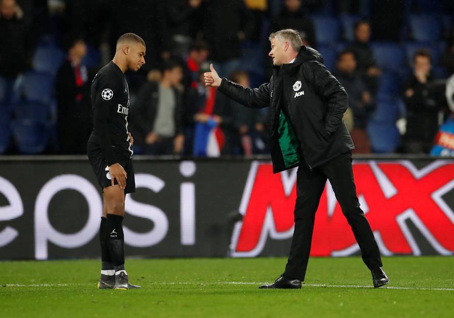 Champions League - Round of 16 Second Leg - Paris St Germain v Manchester United