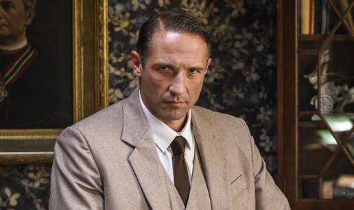 Zaludio je brojne Hrvatice, a evo tko je zgodni negativac iz 'Divljih pčela' o kojem se priča