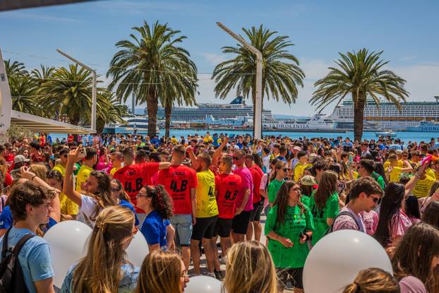 Split: Grad Split i gradonačelnik Šuta organizirali po prvi put okupljanje maturanata na Rivi