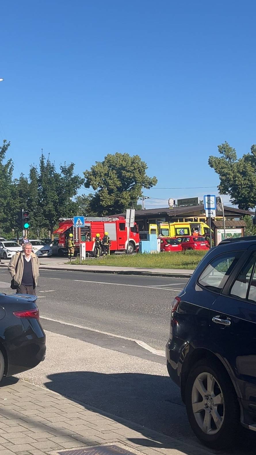 EKSPLOZIJA U PODSUSEDU 'Fast food se razletio po ulici, krov je završio na željezničkoj stanici!'
