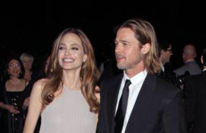 Jolie i Brad Pitt žele vjenčanje na plaži na Bahamima?