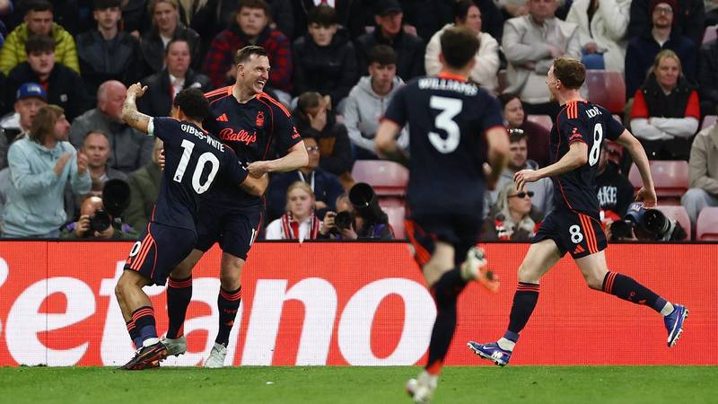 Nottingham Forest 'petardom' kroz Sunderland! Tottenham u još težoj poziciji za opstanak...