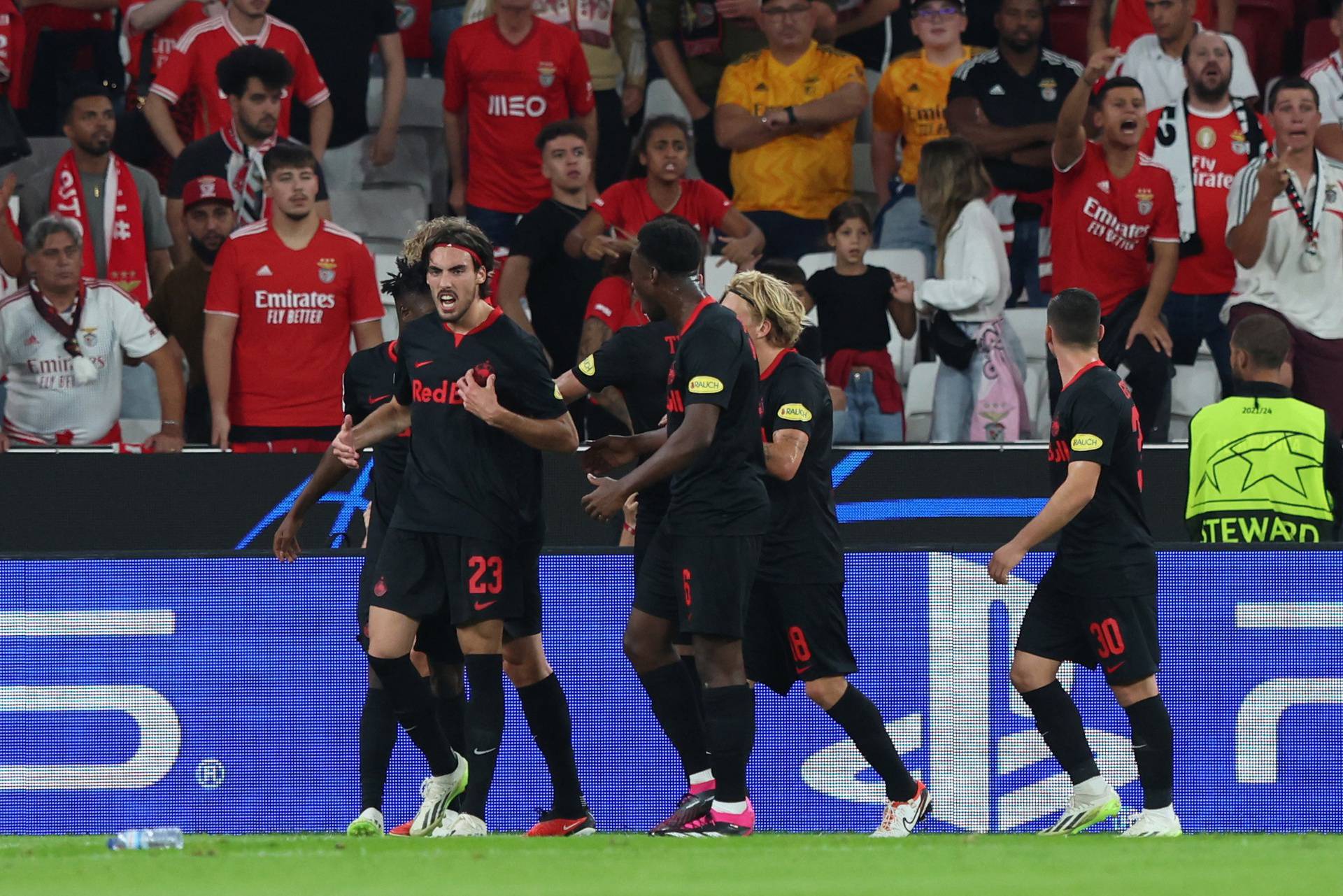 Champions League - Group D - Benfica v FC Salzburg