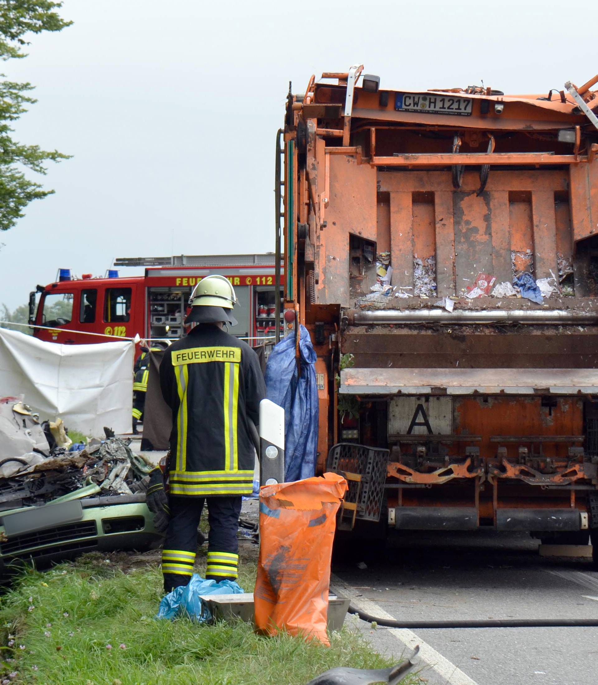 Dustbin lorry accident