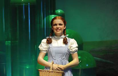Haljina u kojoj Dorothy traži 'Čarobnjaka iz Oza' na prodaju