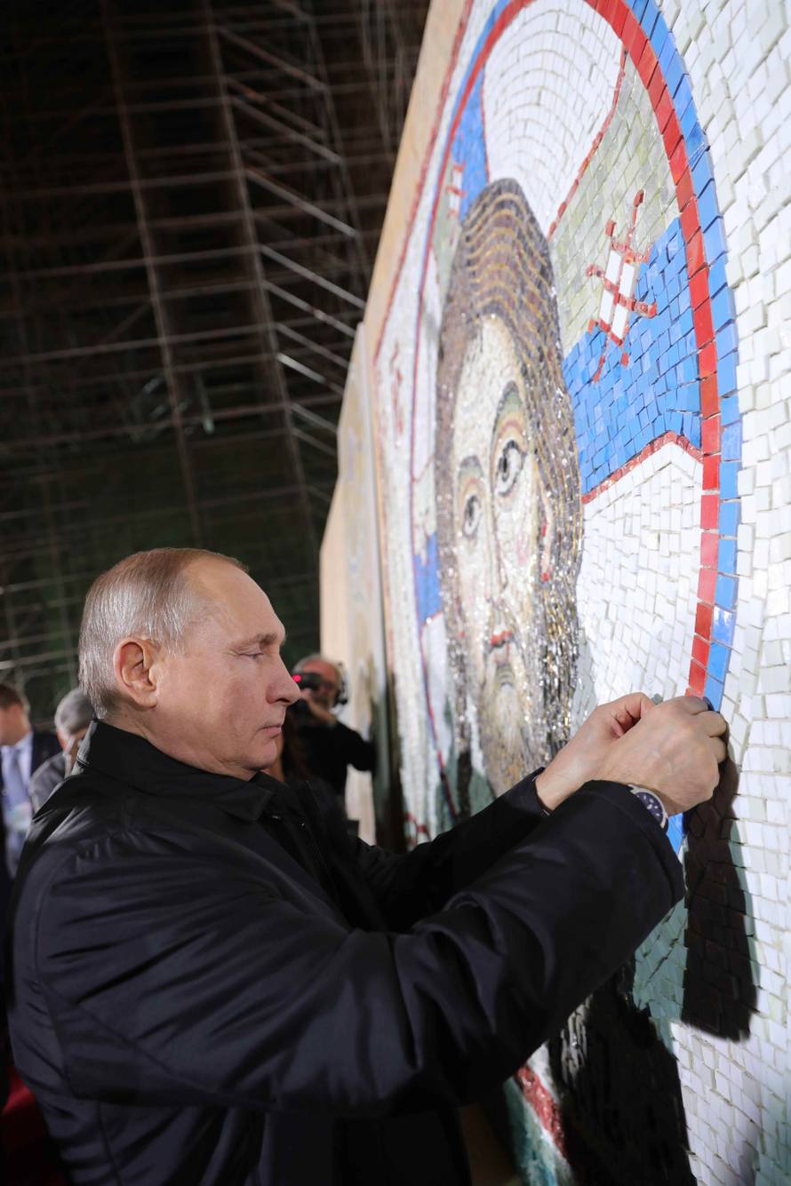 Russian President Vladimir Putin visits Serbia